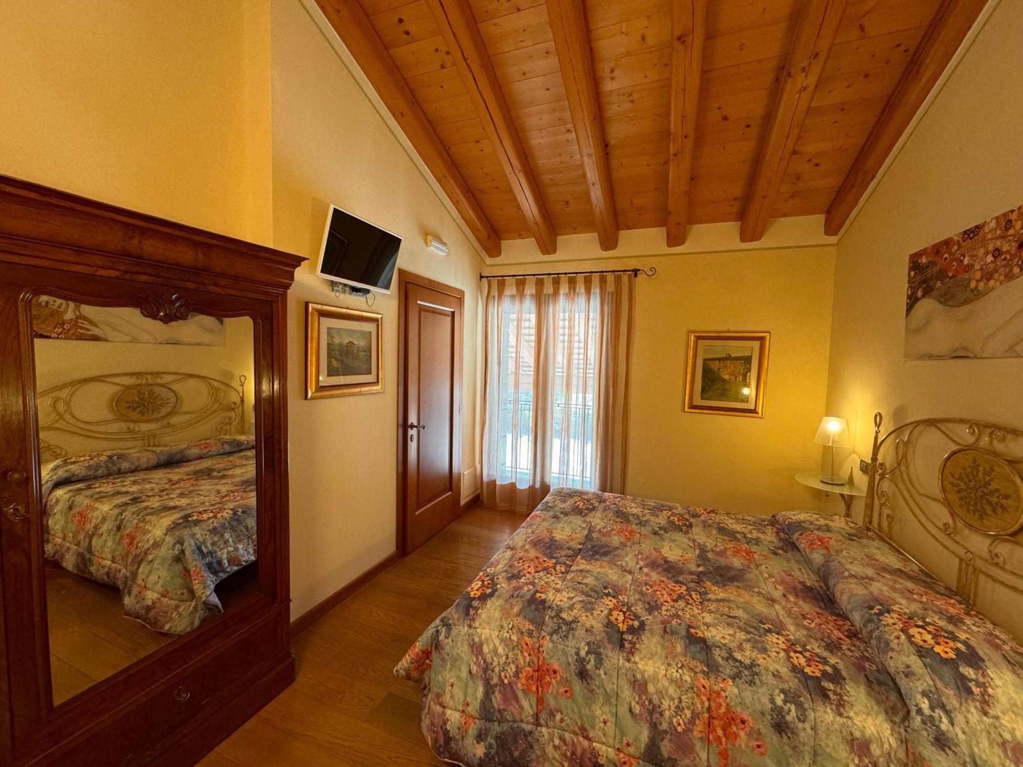 Borgo D'Asolo Villa San Vito Di Altivole Luaran gambar